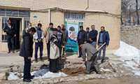 کاشت نهال در مدیریت جهاد کشاورزی شهرستان کوهرنگ 